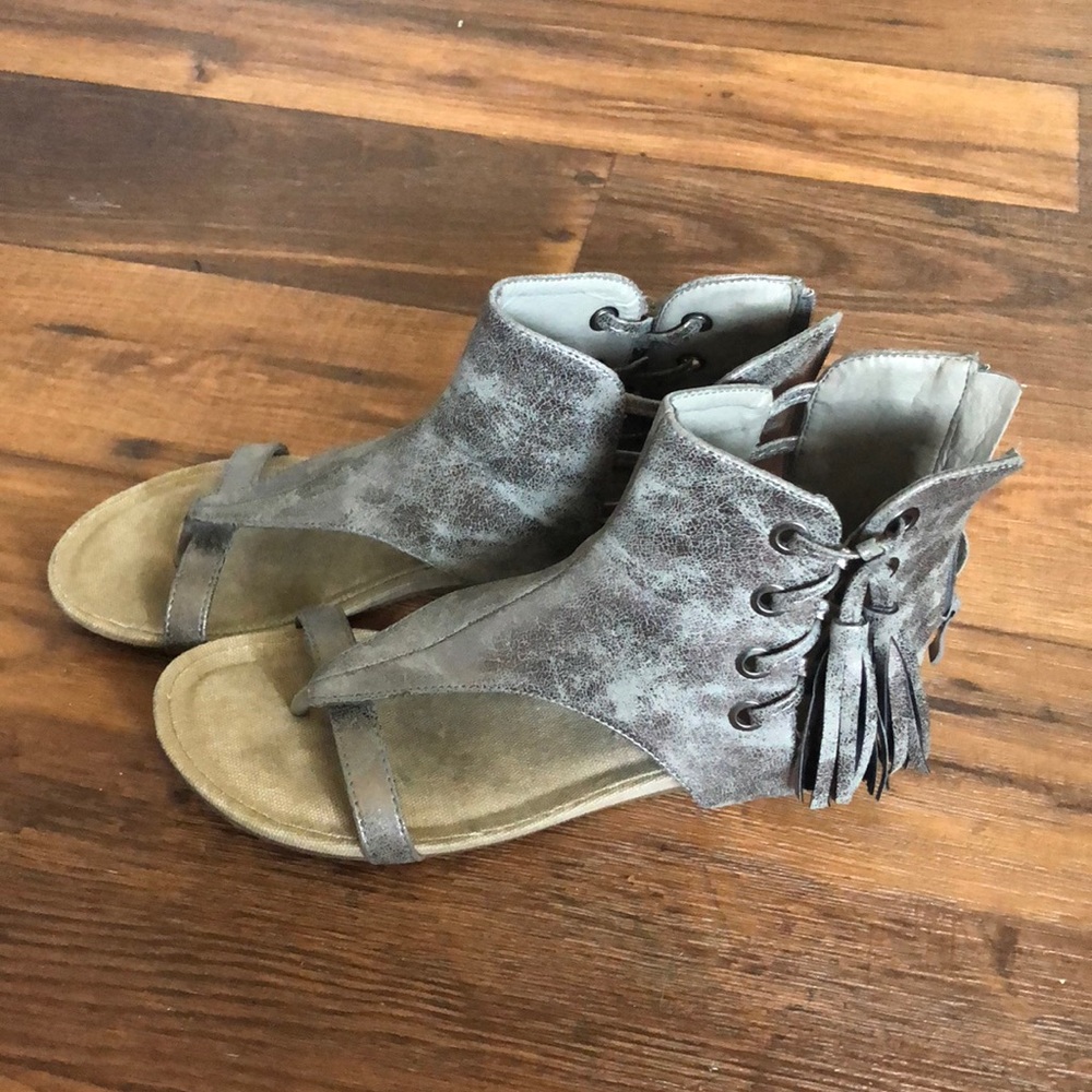 Barely worn zip up gladiator style sandals